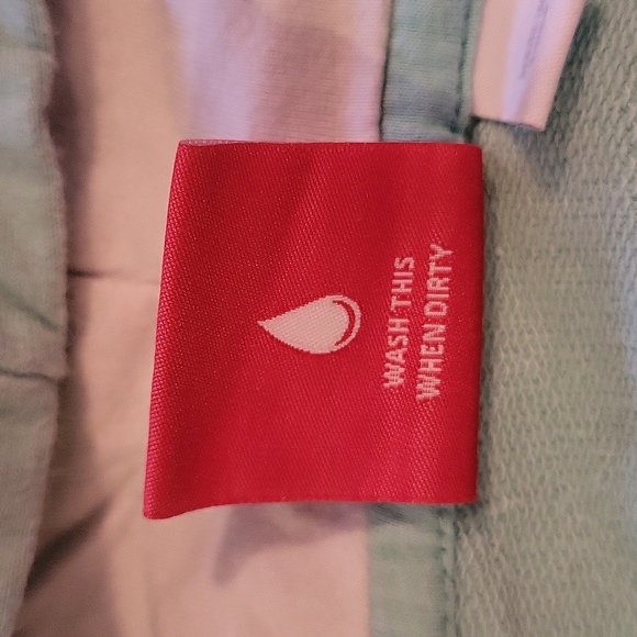 2 PC Puma outfit - Picture 12 of 14